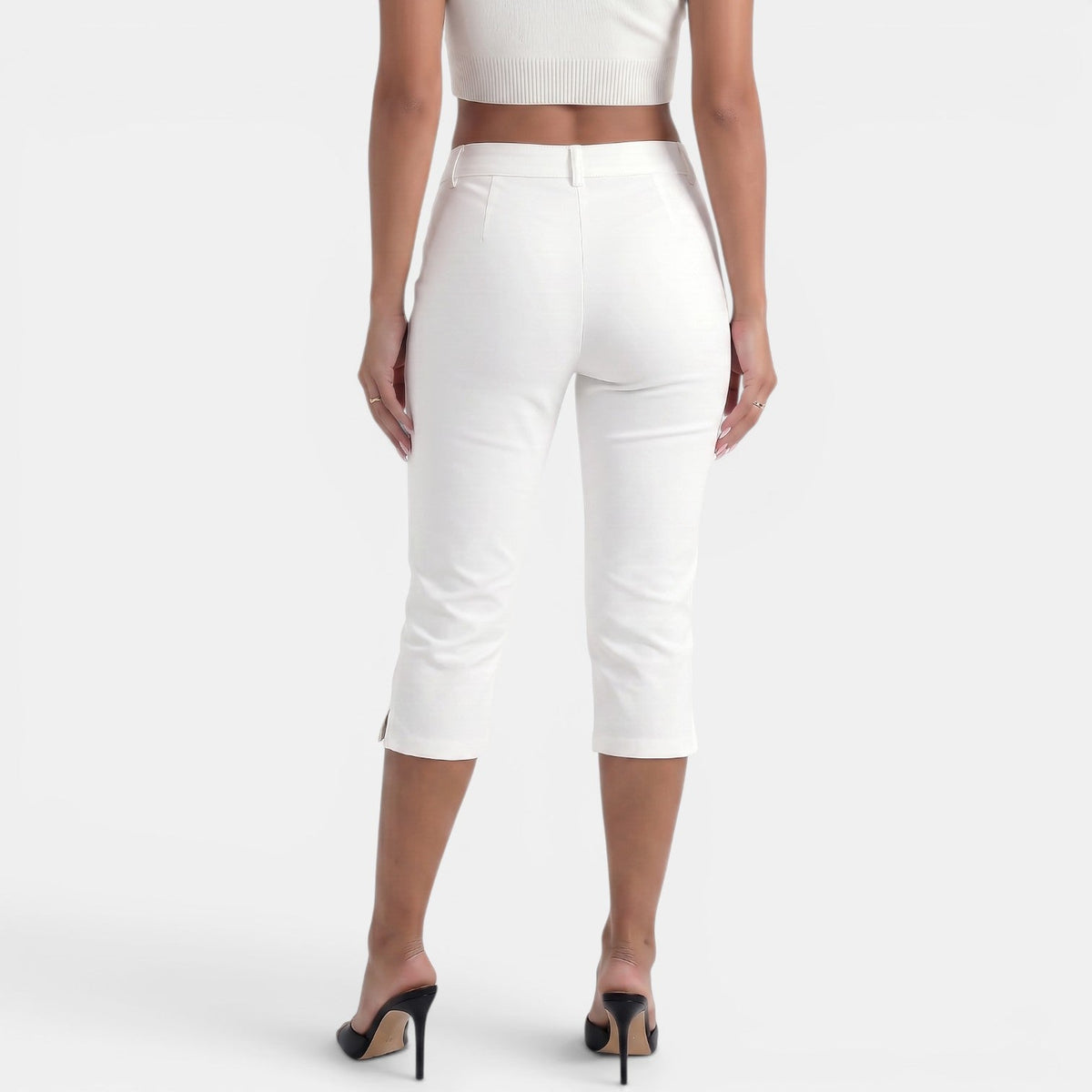 TERESA - Pantalon capri à pois, image 9