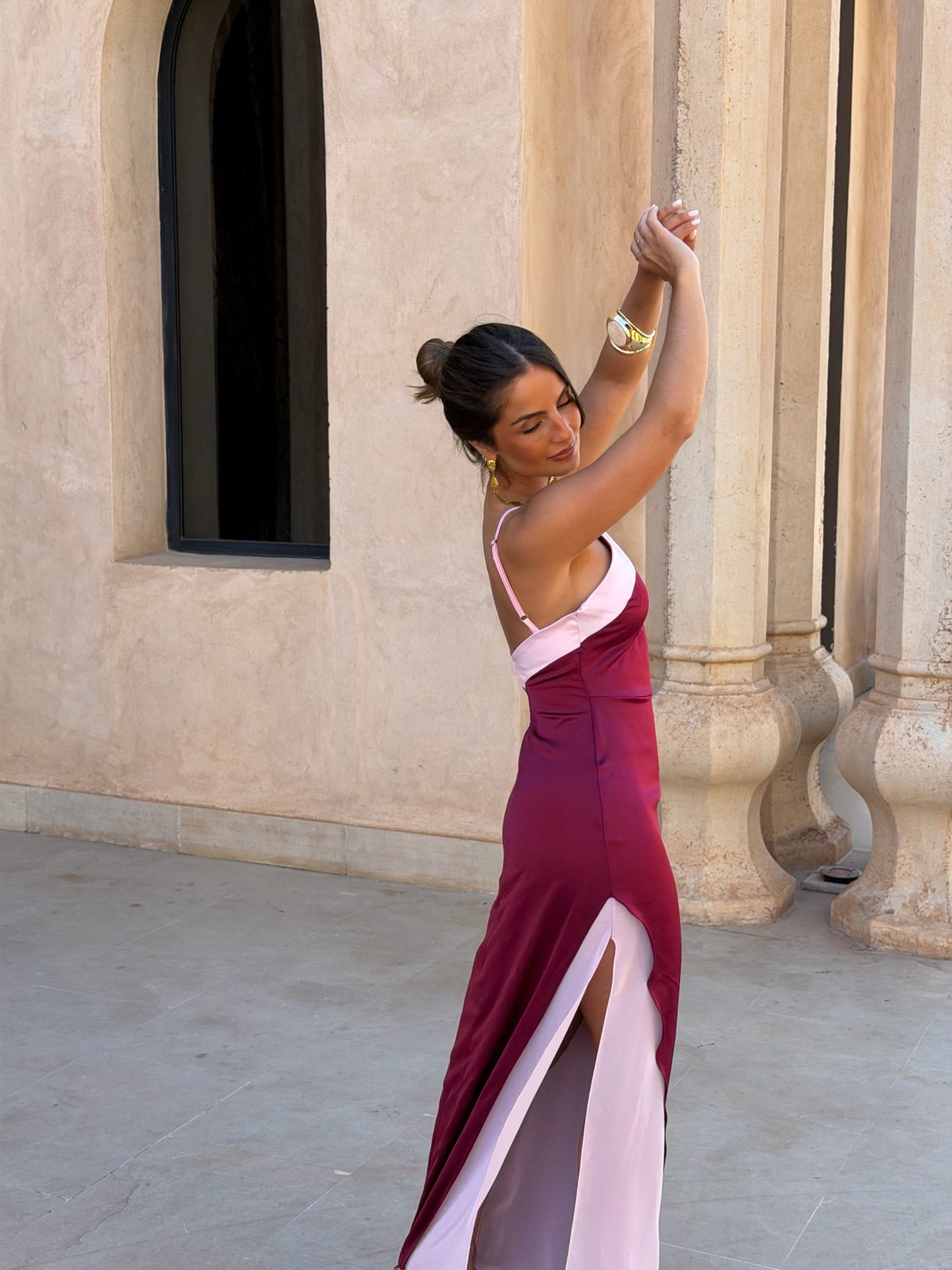 Oasis Dress in Burgundy