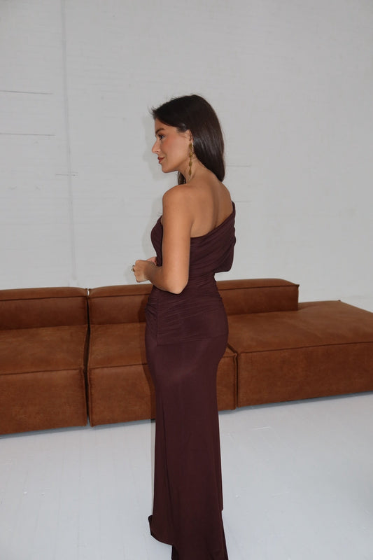 NOA - ROBE ASYMÉTRIQUE À UNE ÉPAULE