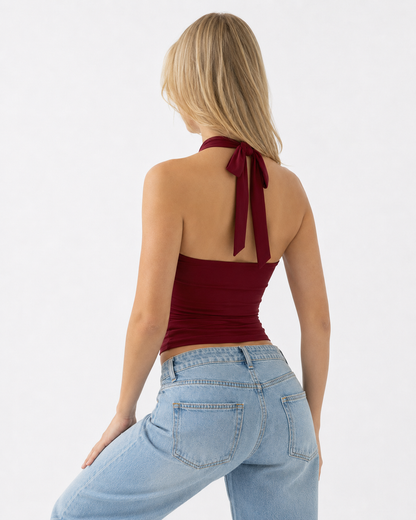 ABRIL - TOP CON ESCOTE HALTER