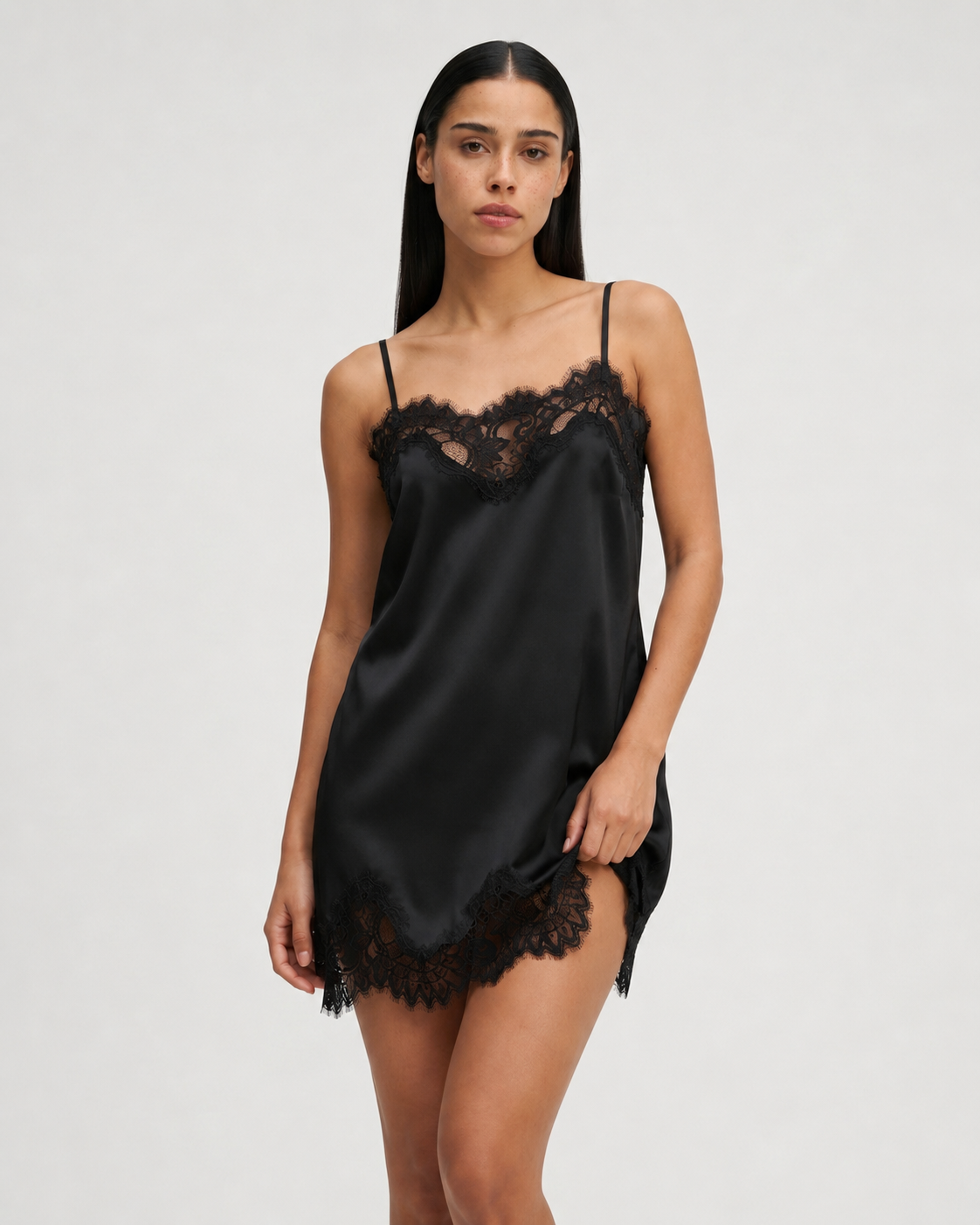 CARLA - MINI VESTIDO DE ENCAJE