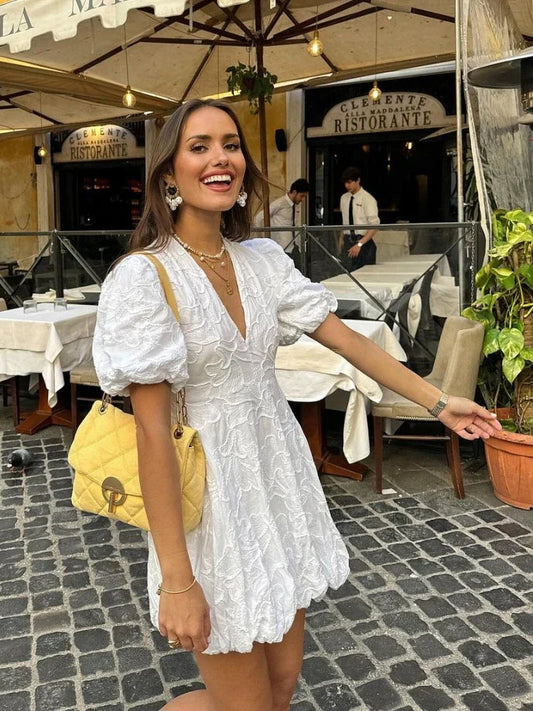 ALEJANDRA - MINIVESTIDO ABULLONADO