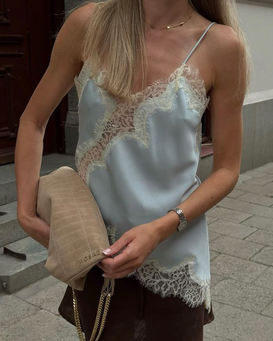 TRIANA - CAMISETA DE TIRANTES ASIMÉTRICA ELEGANTE
